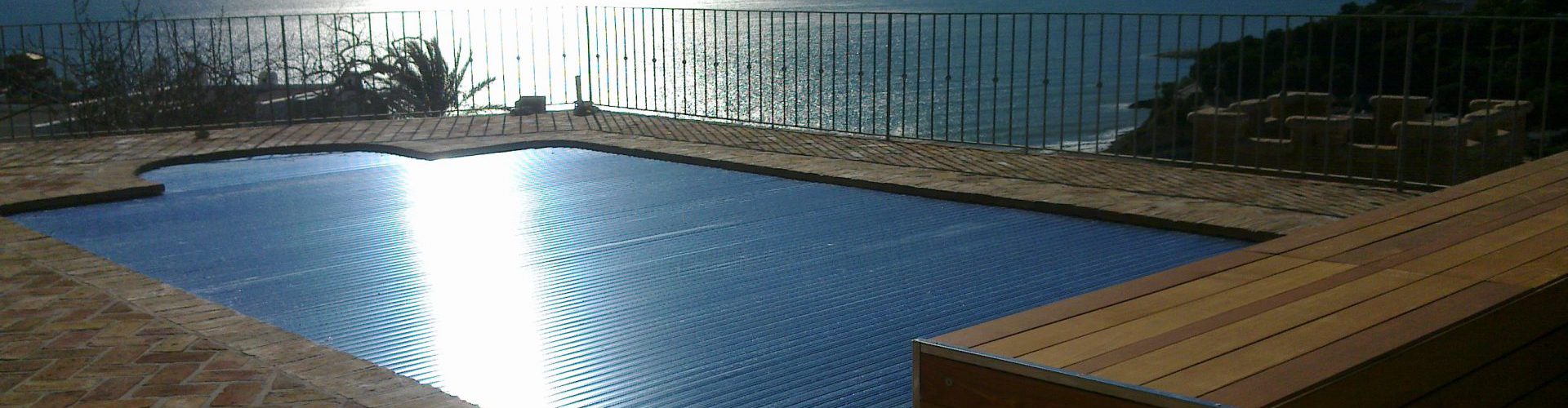 La cubierta de piscina adequada para cada temporada!