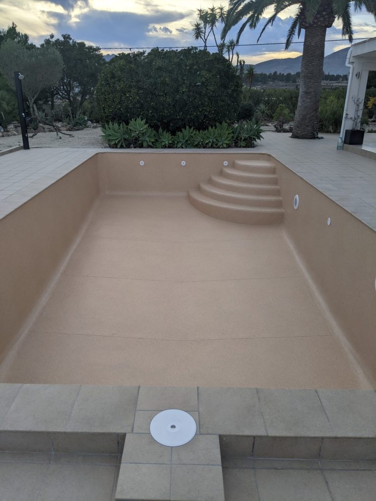 Swimming pool renovation with PVC Liner in Benissa